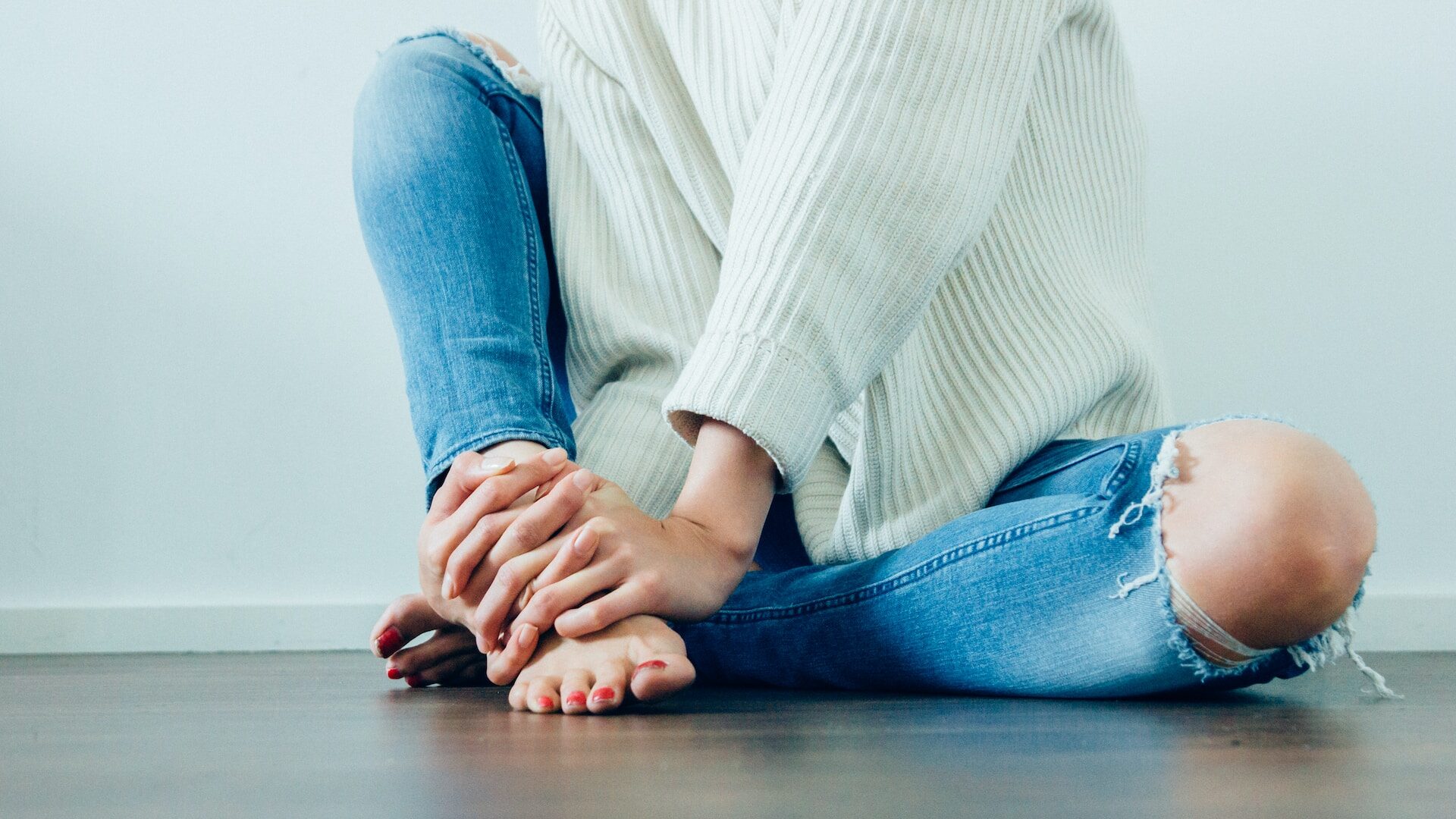 leg-cramps-096818