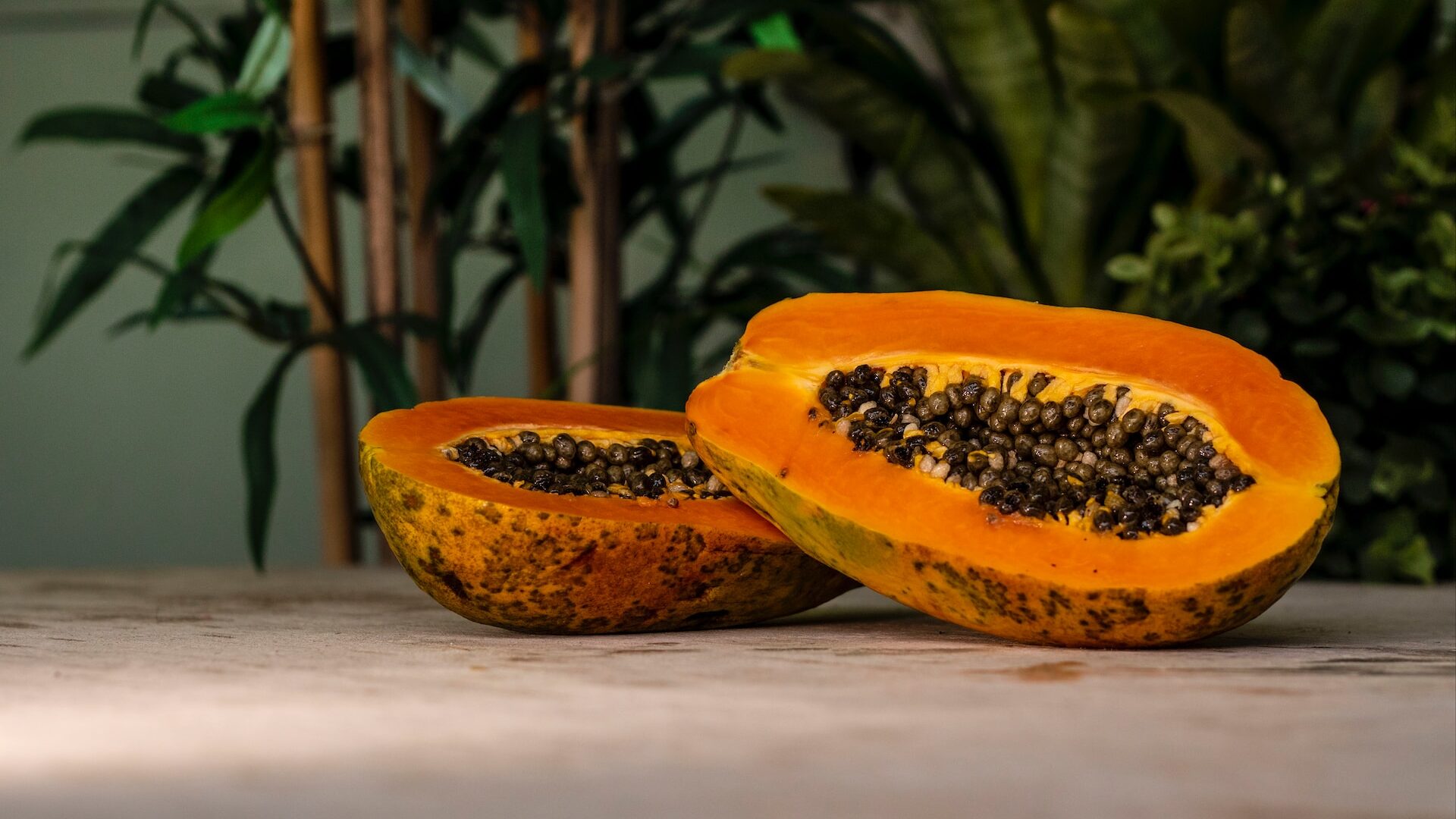 papaya-what-is-taste-health-properties-and-recipes-069113 papaya-what-is-taste-health-properties-and-recipes-069113