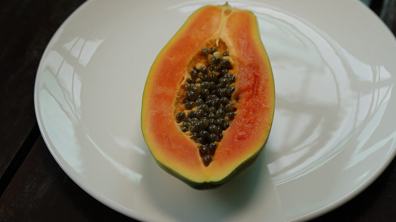 papaya-what-is-taste-health-properties-and-recipes-588613 papaya-what-is-taste-health-properties-and-recipes-588613