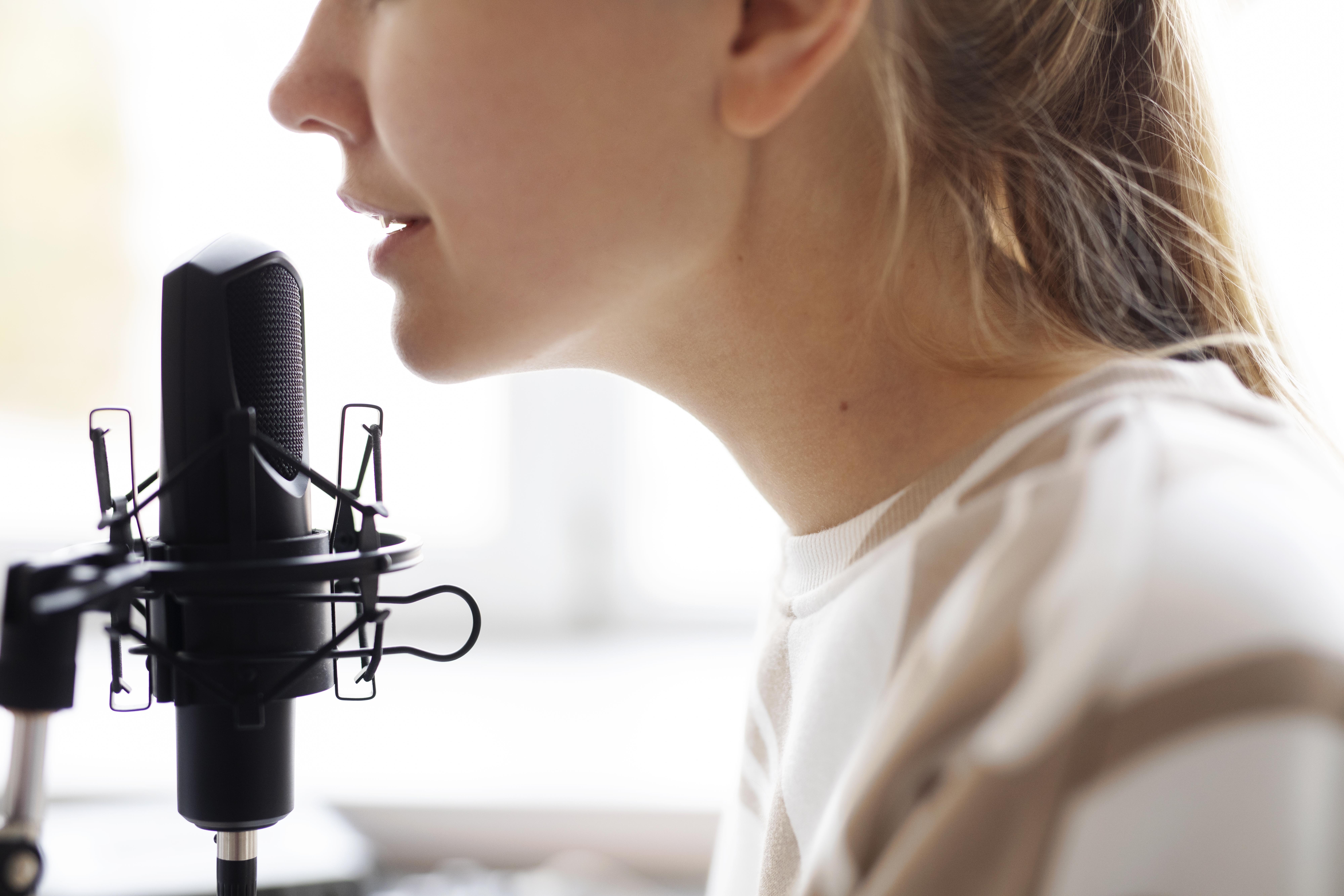 asmr-what-is-types-of-triggers-scientific-basis-amp-benefits-276253 asmr-what-is-types-of-triggers-scientific-basis-amp-benefits-276253
