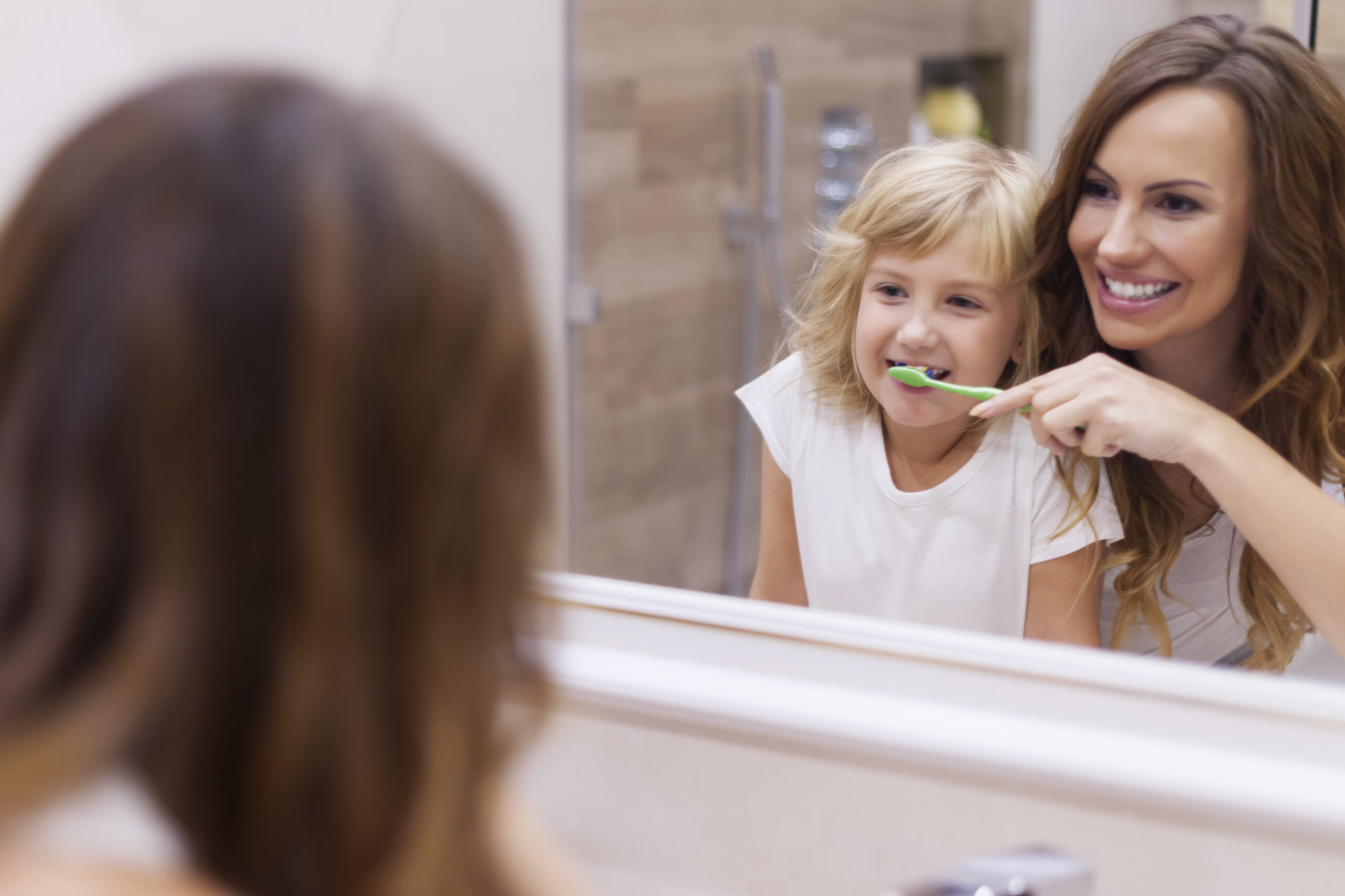 Morning lesson of brushing teeth with mommy Morning lesson of brushing teeth with mommy
