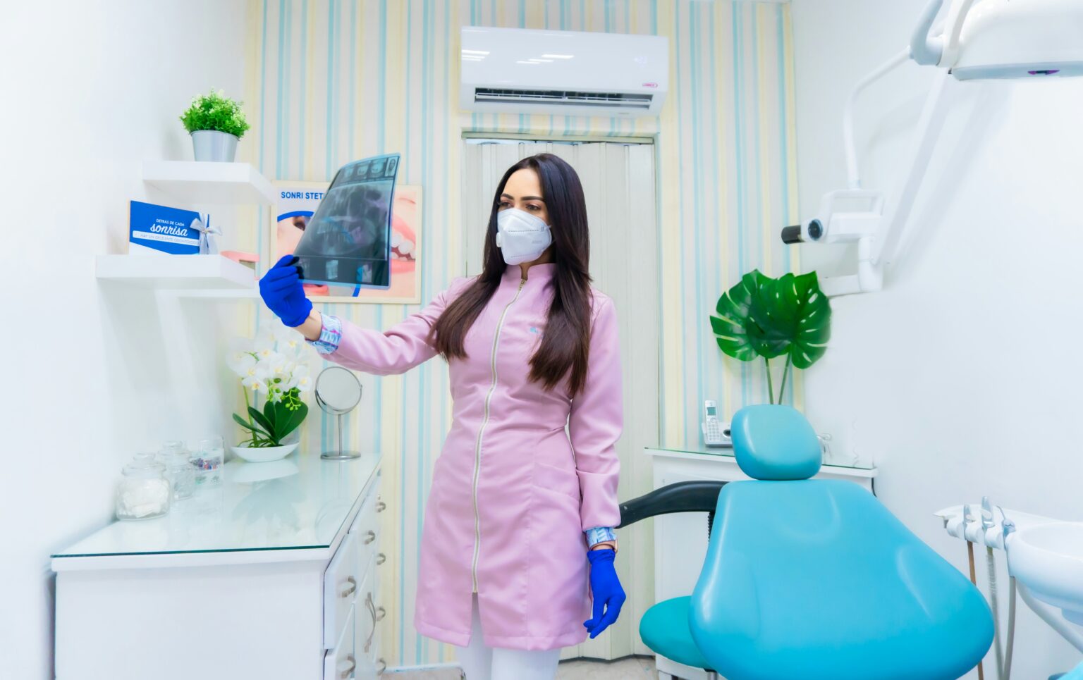 bad-breath-what-is-causes-diagnosis-and-treatment-722270