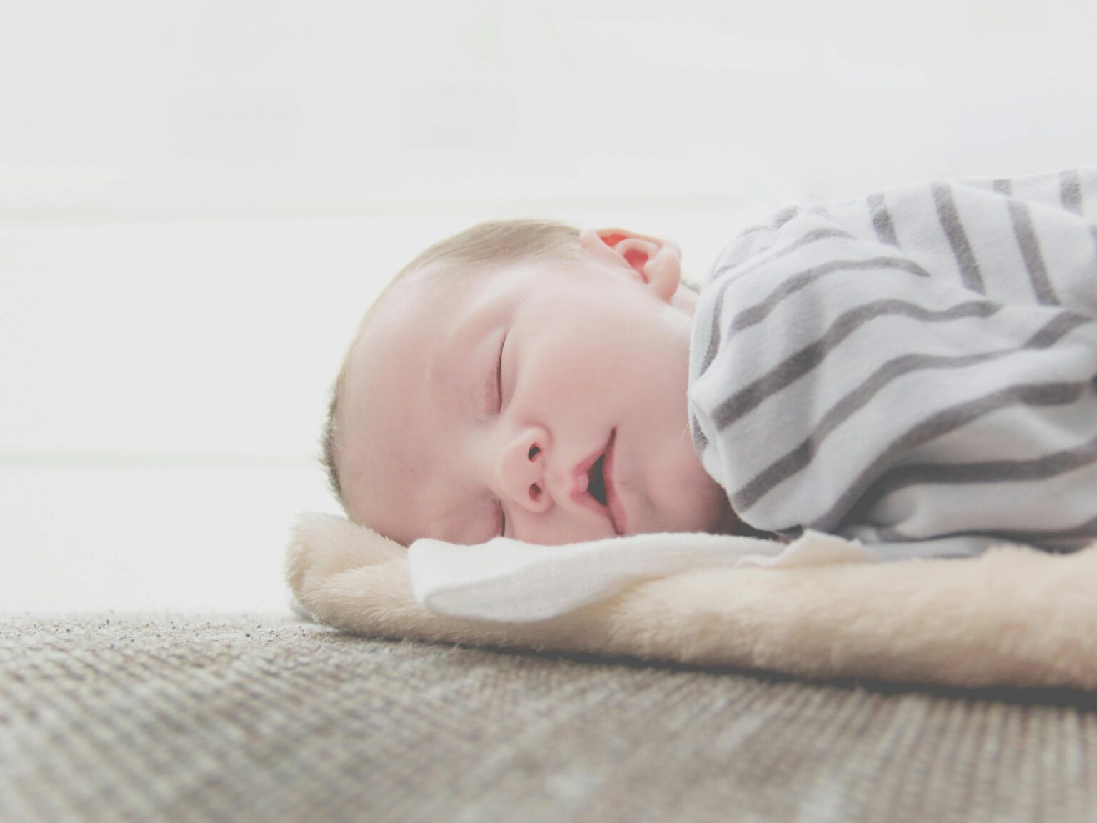 sids-what-is-causes-risk-factors-symptoms-836634 sids-what-is-causes-risk-factors-symptoms-836634