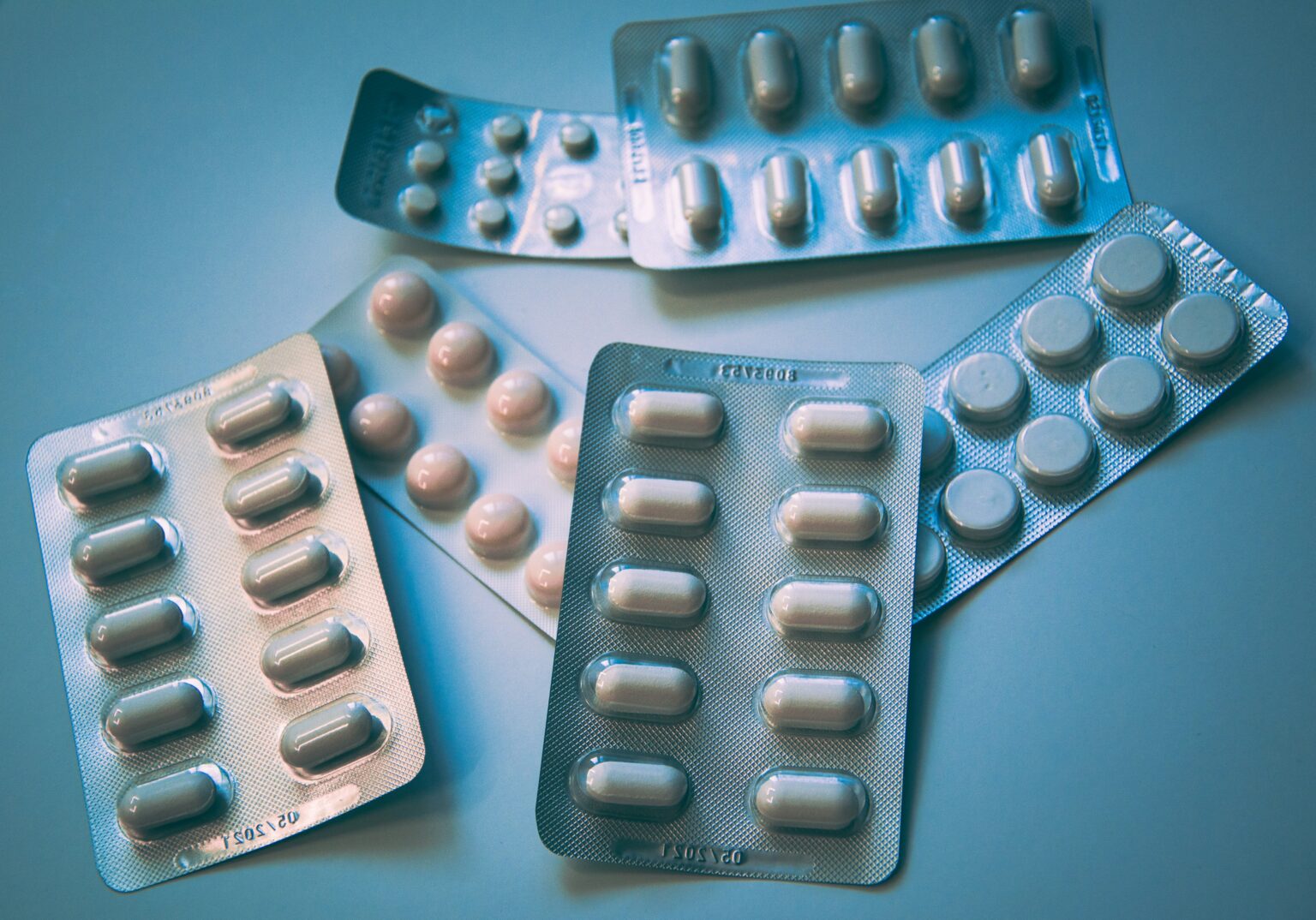 leg-pain-what-is-how-it-feels-diagnosis-and-treatment-071492 leg-pain-what-is-how-it-feels-diagnosis-and-treatment-071492