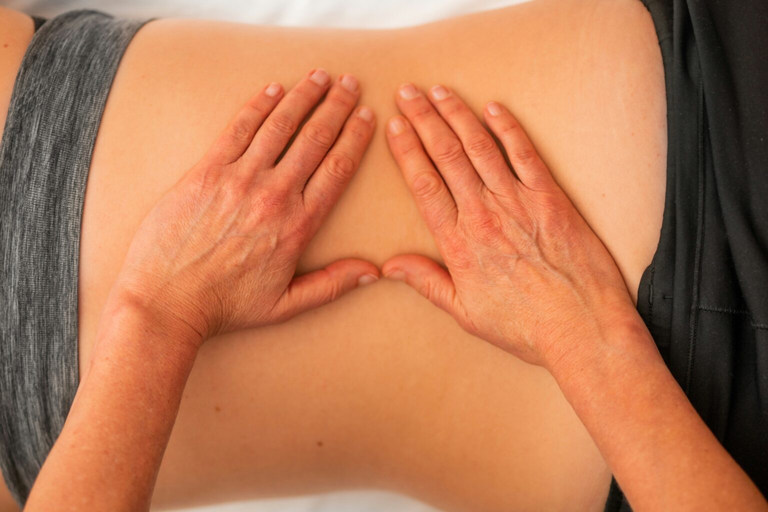 rib-pain-what-is-causes-diagnosis-and-treatment-528383 rib-pain-what-is-causes-diagnosis-and-treatment-528383