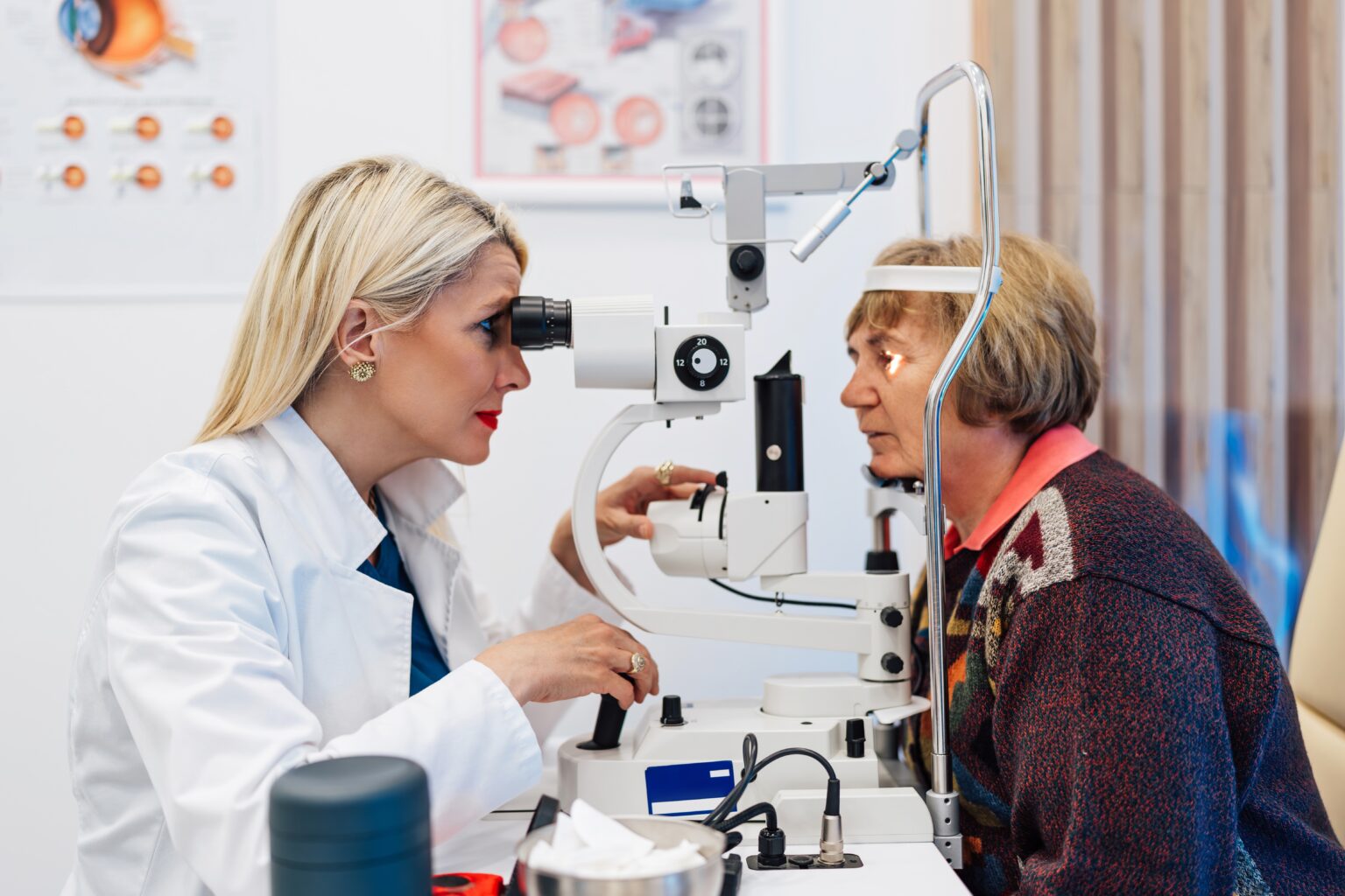 Beautiful,Female,Doctor,Ophthalmologist,Is,Checking,The,Eye,Vision,Of Beautiful,Female,Doctor,Ophthalmologist,Is,Checking,The,Eye,Vision,Of
