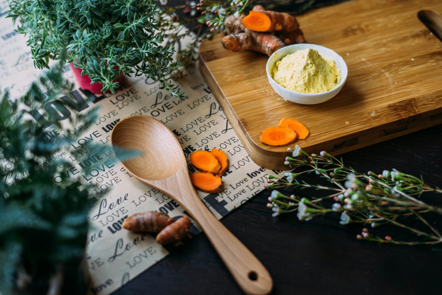 turmeric-what-is-health-benefits-nutritional-characteristics-use-and-safety-362379 turmeric-what-is-health-benefits-nutritional-characteristics-use-and-safety-362379